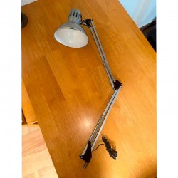 Lámpara de escritorio